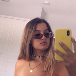 Meet your Posher, Vanessa